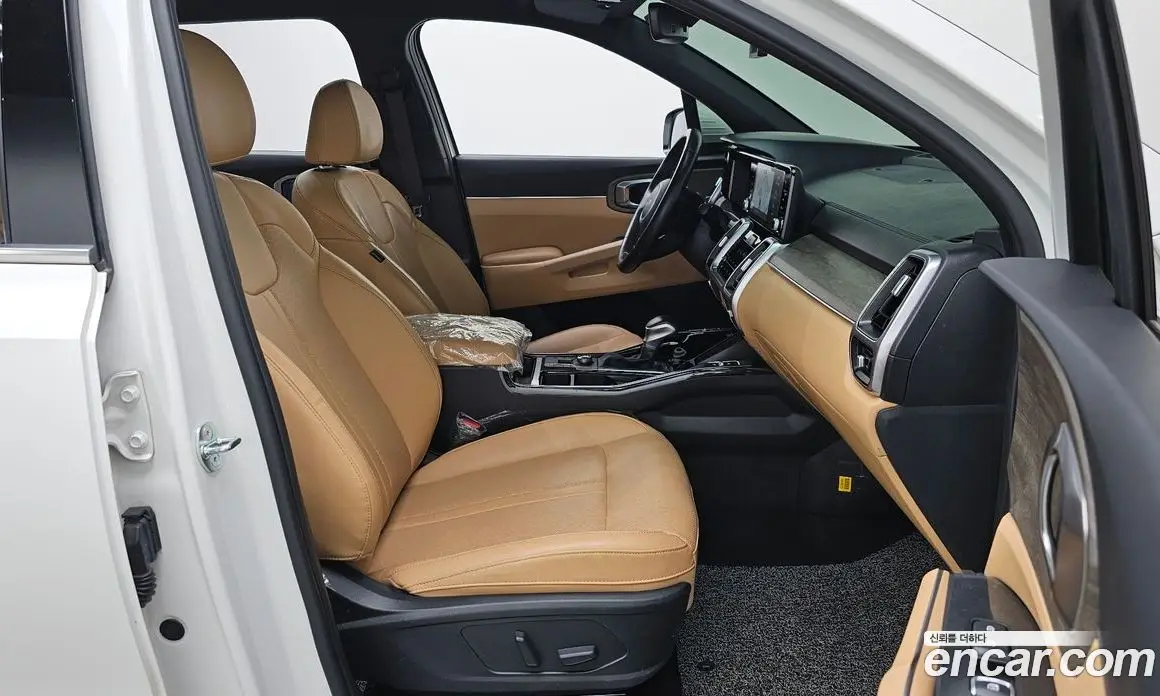 Kia Sorento 2022 2.5 автомат (гидро), фото 16