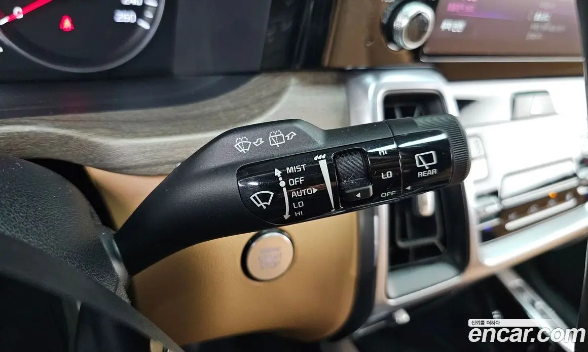 Kia Sorento 2022 2.5 автомат (гидро), фото 28