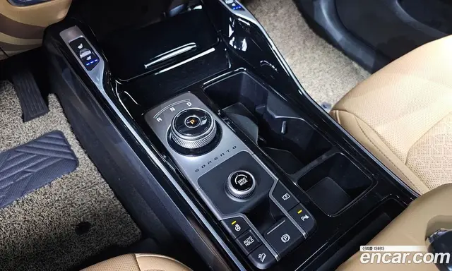 Kia Sorento 2023 1.6 автомат (гидро), миниатюра 12
