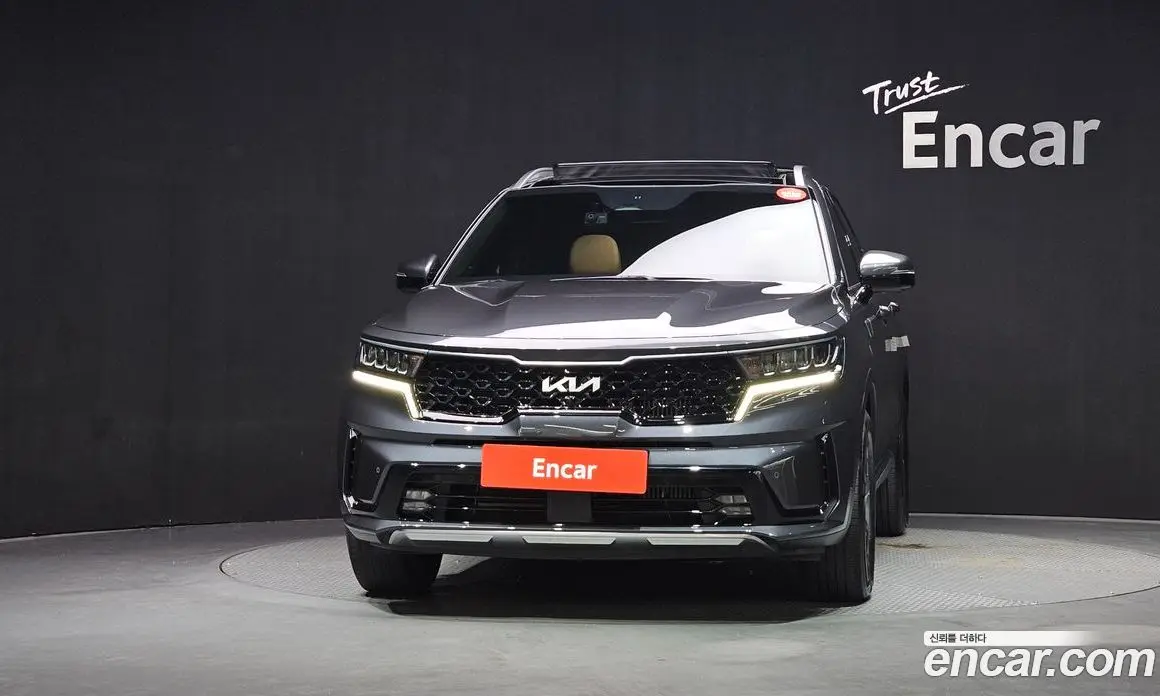 Kia Sorento 2023 1.6 автомат (гидро), фото 3