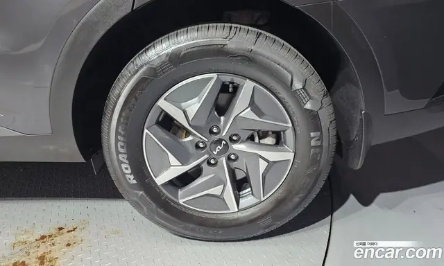 Kia Sorento 2023 1.6 автомат (гидро), миниатюра 7