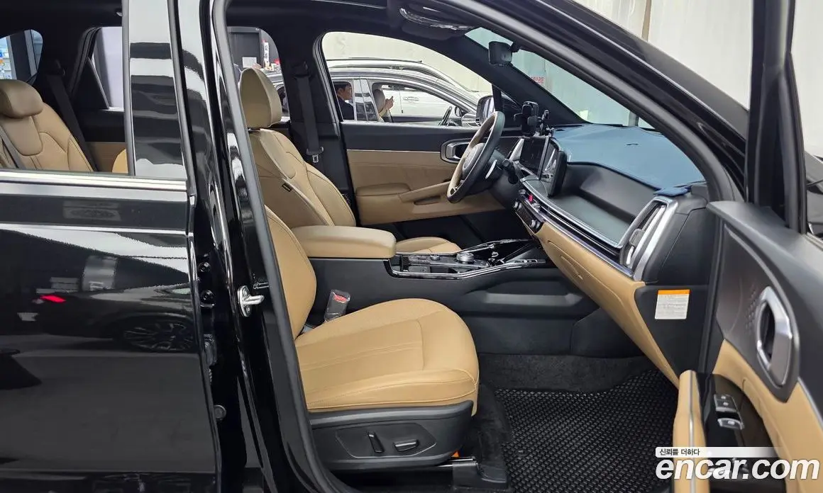 Kia Sorento 2024 1.6 автомат (гидро), фото 17