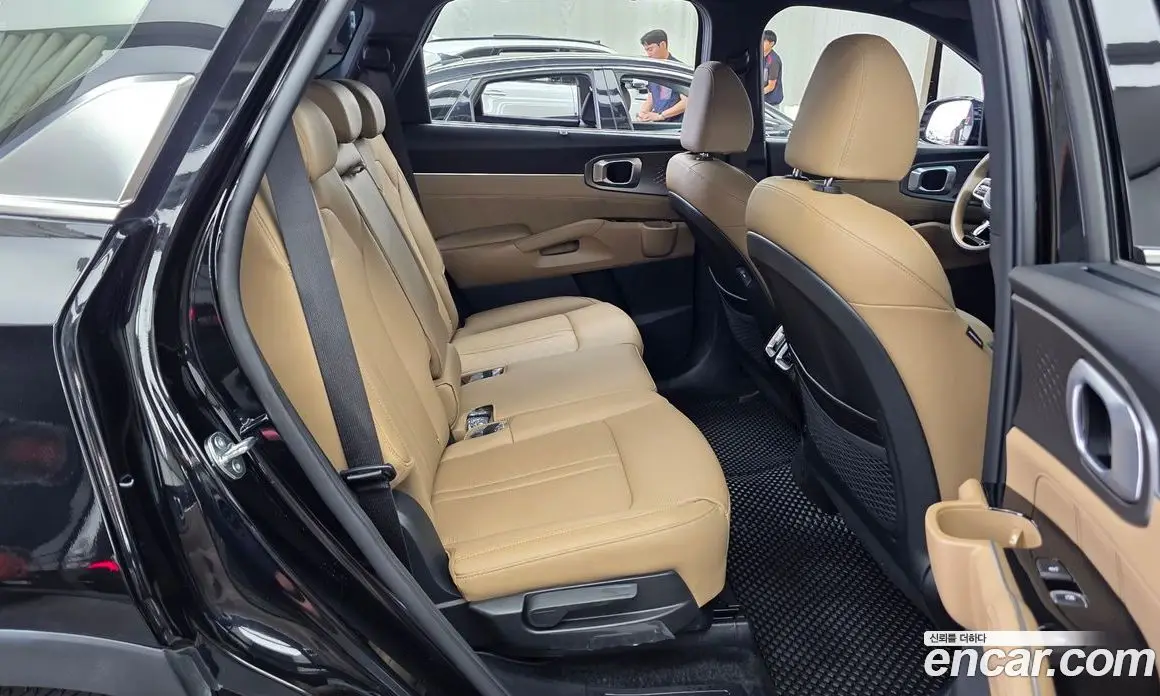 Kia Sorento 2024 1.6 автомат (гидро), фото 18