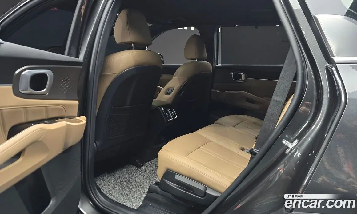 Kia Sorento 2024 2.5 автомат (гидро), фото 16