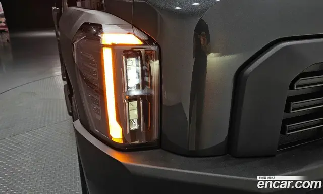 Kia Tasman 2025 2.5 автомат (гидро), миниатюра 7