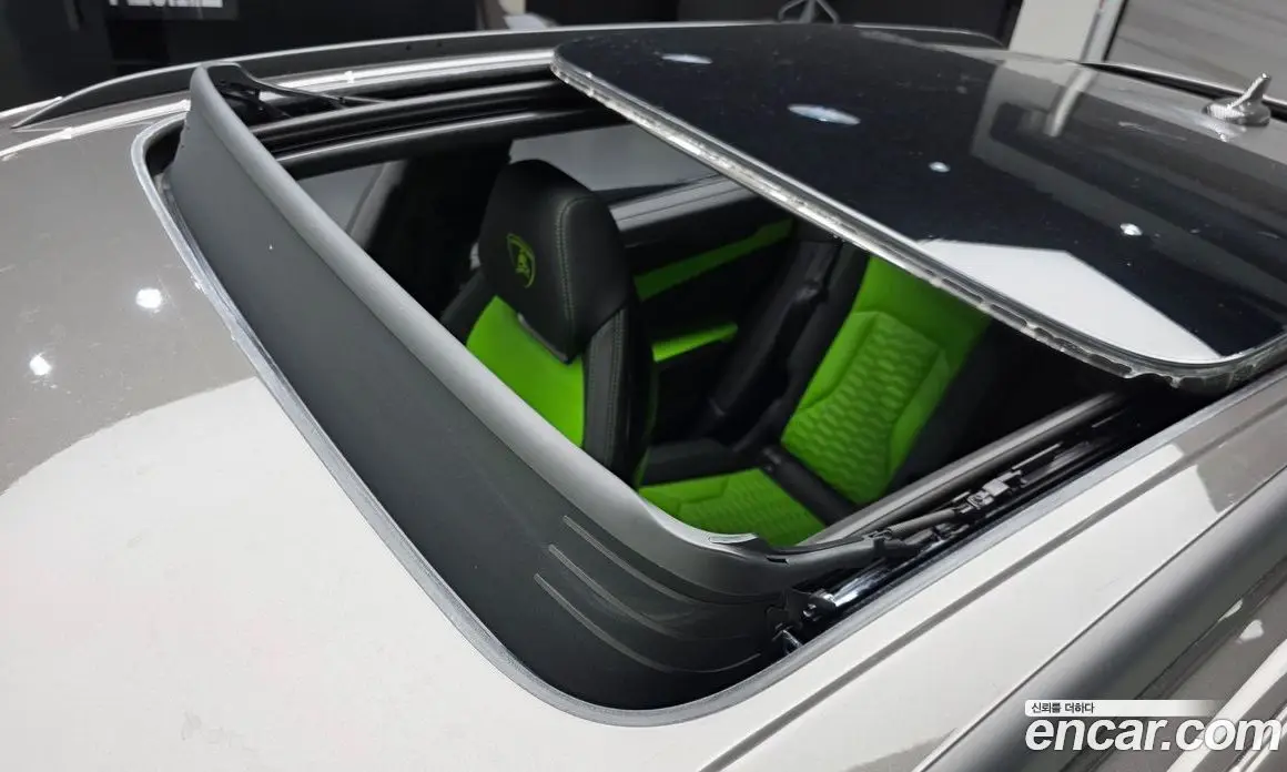 Lamborghini Urus 2022 4.0 автомат (гидро), фото 19