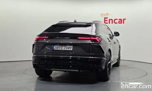 Lamborghini Urus 2022 4.0 автомат (гидро), миниатюра 4