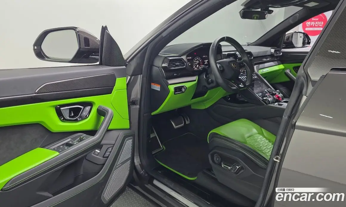 Lamborghini Urus 2022 4.0 автомат (гидро), фото 10