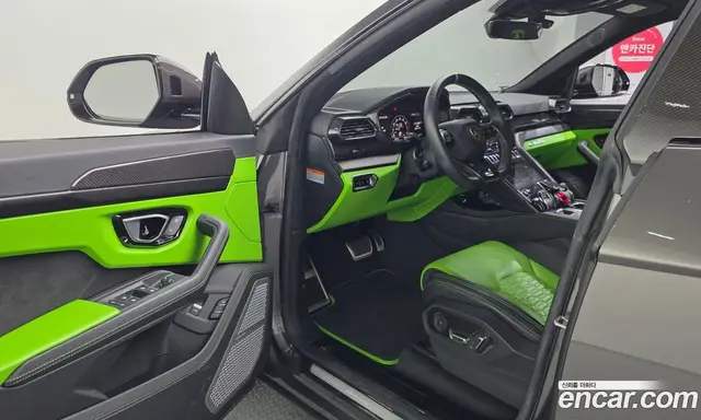 Lamborghini Urus 2022 4.0 автомат (гидро), миниатюра 10