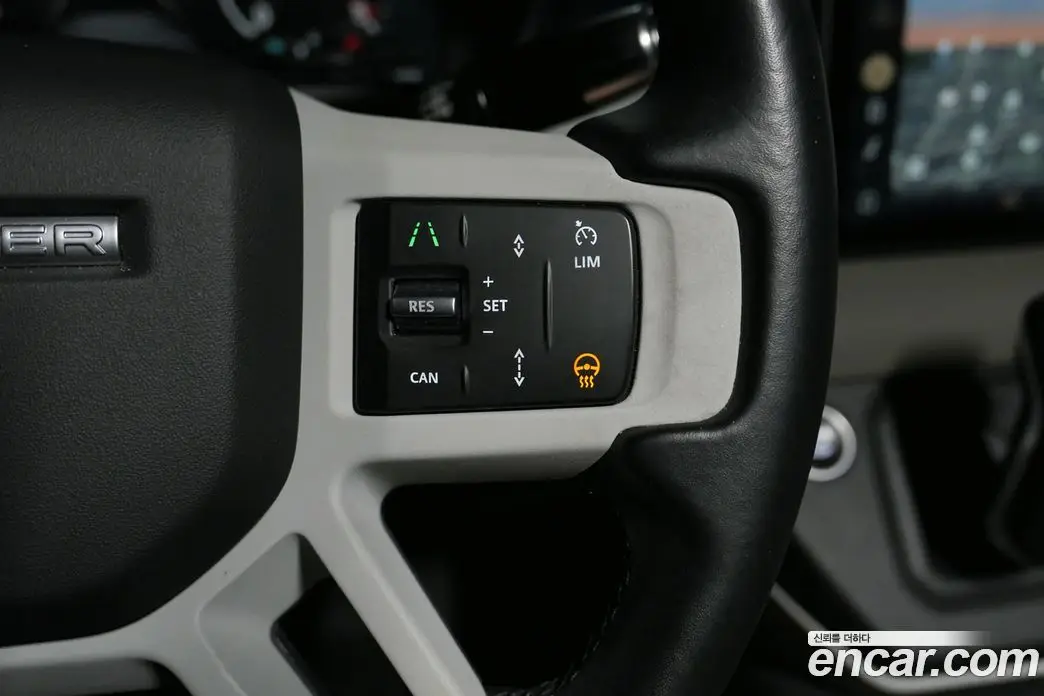 Land Rover Defender 2021 3.0 автомат (гидро), фото 10