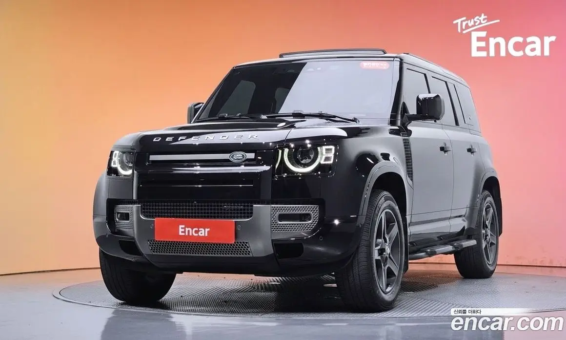 Land Rover Defender 2023 2.0 автомат (гидро), фото 38