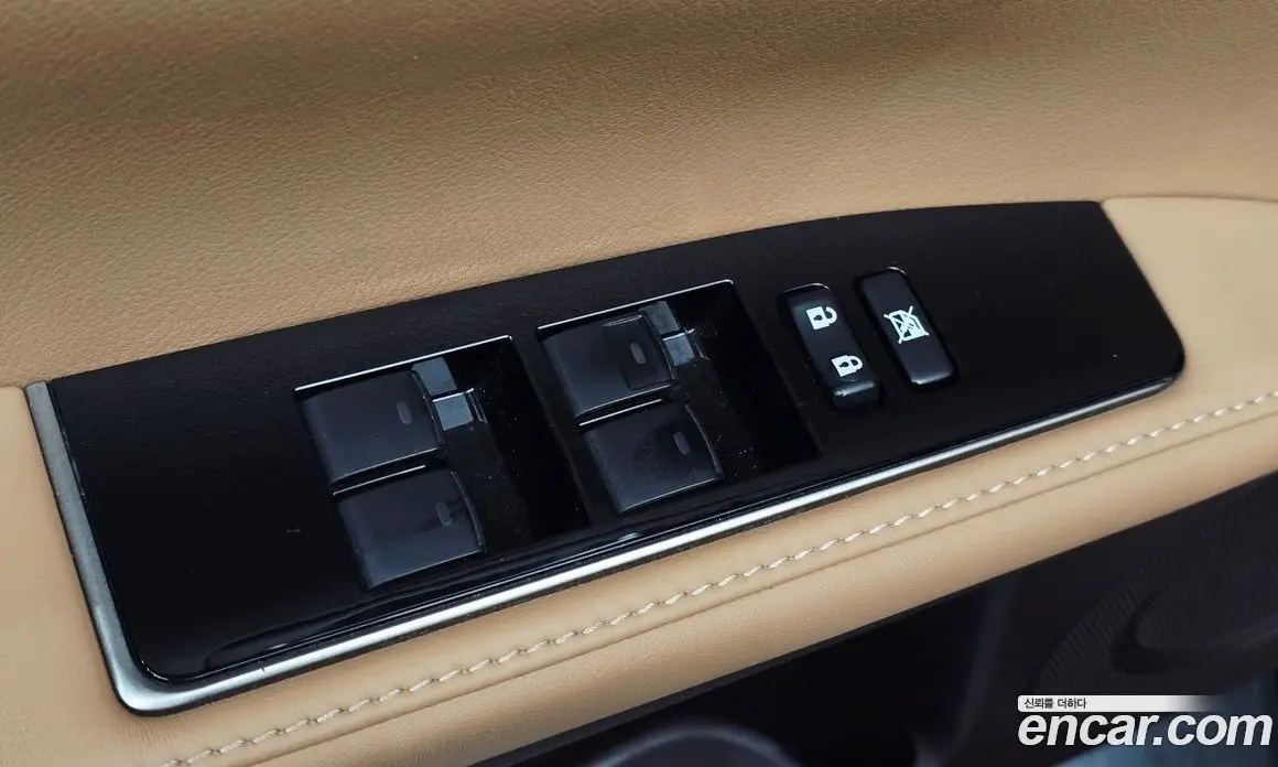 Lexus ES 2018 2.5 автомат (гидро), фото 15