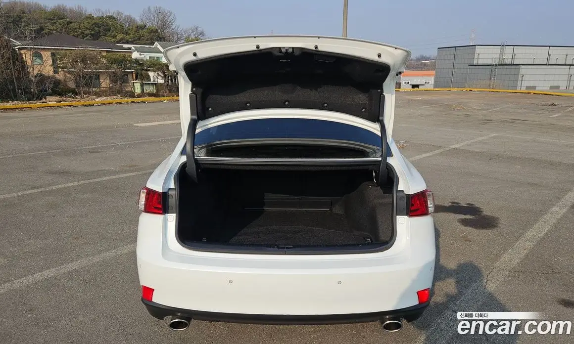 Lexus IS 2013 2.5 автомат (гидро), фото 20