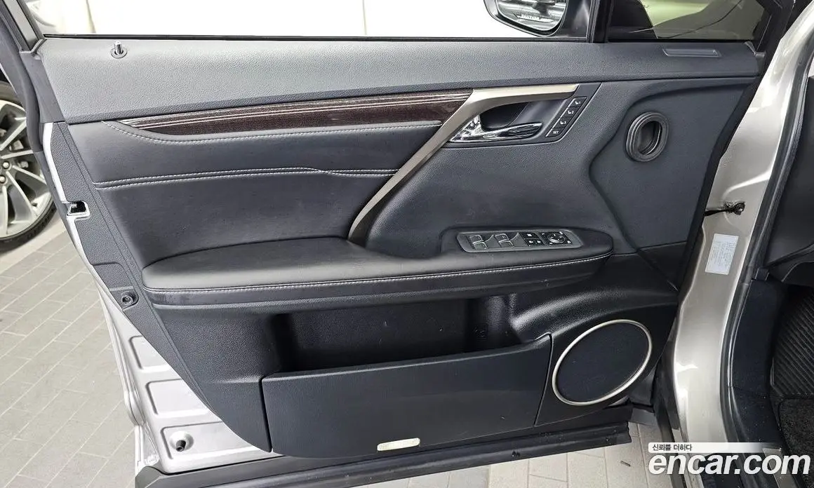 Lexus RX 2020 3.5 автомат (гидро), фото 14