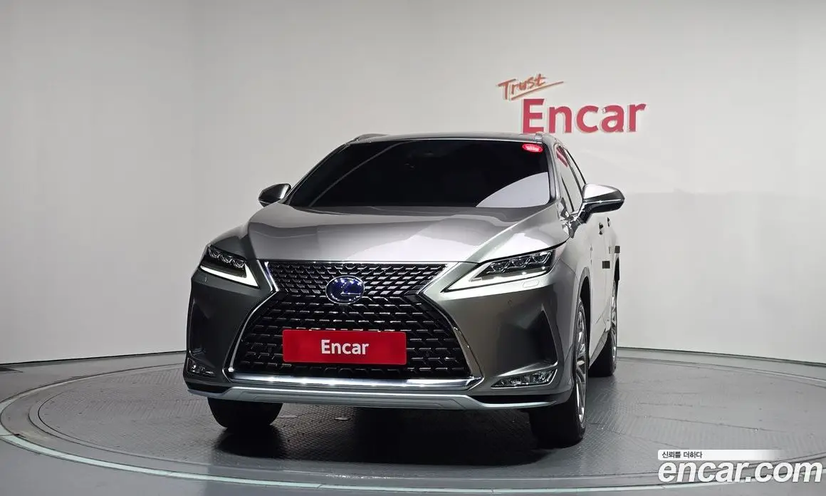 Lexus RX 2020 3.5 автомат (гидро), фото 3