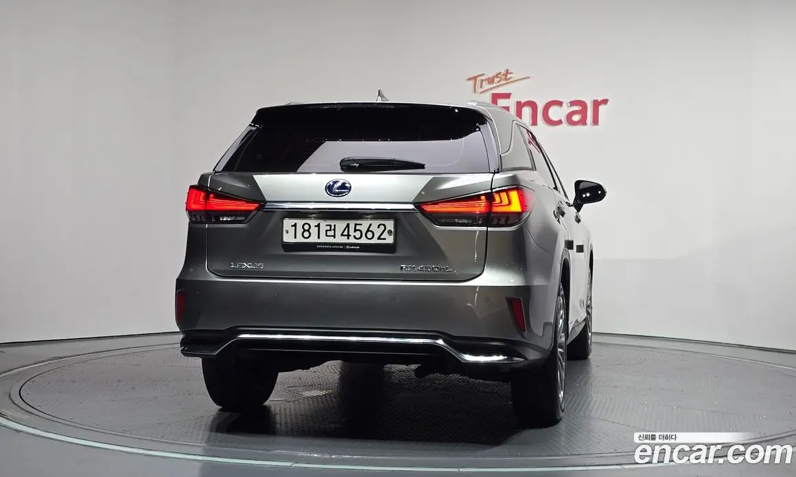 Lexus RX 2020 3.5 автомат (гидро), фото 4