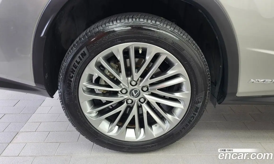 Lexus RX 2020 3.5 автомат (гидро), фото 5