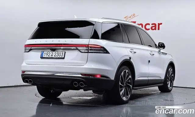 Lincoln Aviator 2023 3.0 автомат (гидро), миниатюра 2
