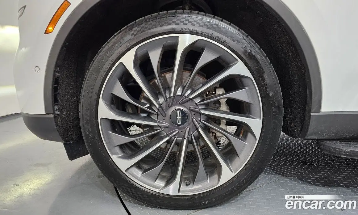 Lincoln Aviator 2023 3.0 автомат (гидро), фото 5