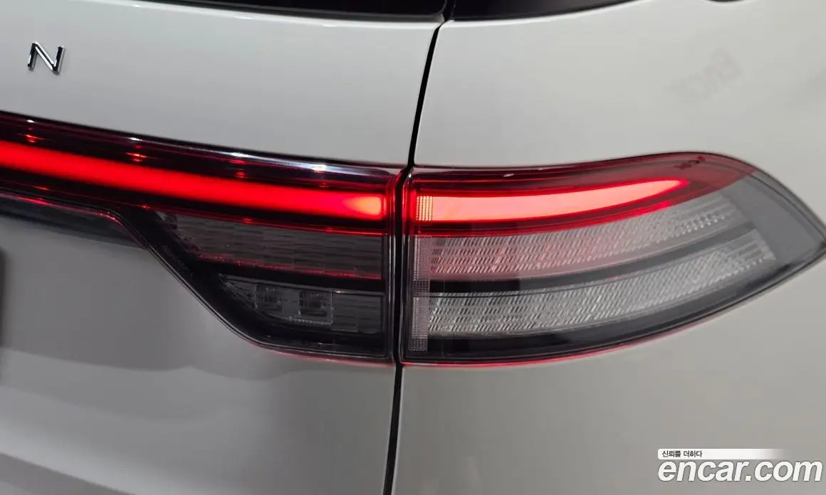 Lincoln Aviator 2023 3.0 автомат (гидро), фото 9