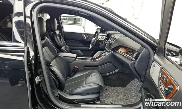 Lincoln Continental 2019 3.0 автомат (гидро), миниатюра 11