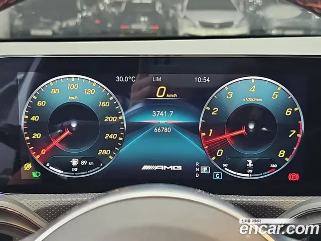 Mercedes-Benz A-Class 2021 2.0 автомат (гидро), миниатюра 6