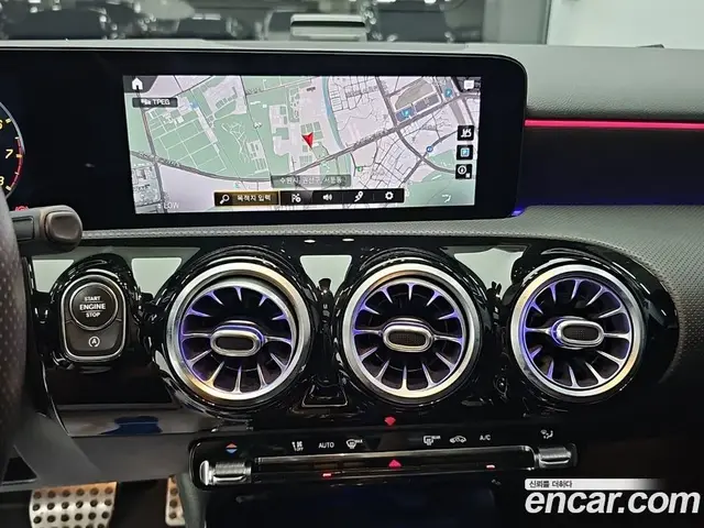 Mercedes-Benz A-Class 2021 2.0 автомат (гидро), миниатюра 10