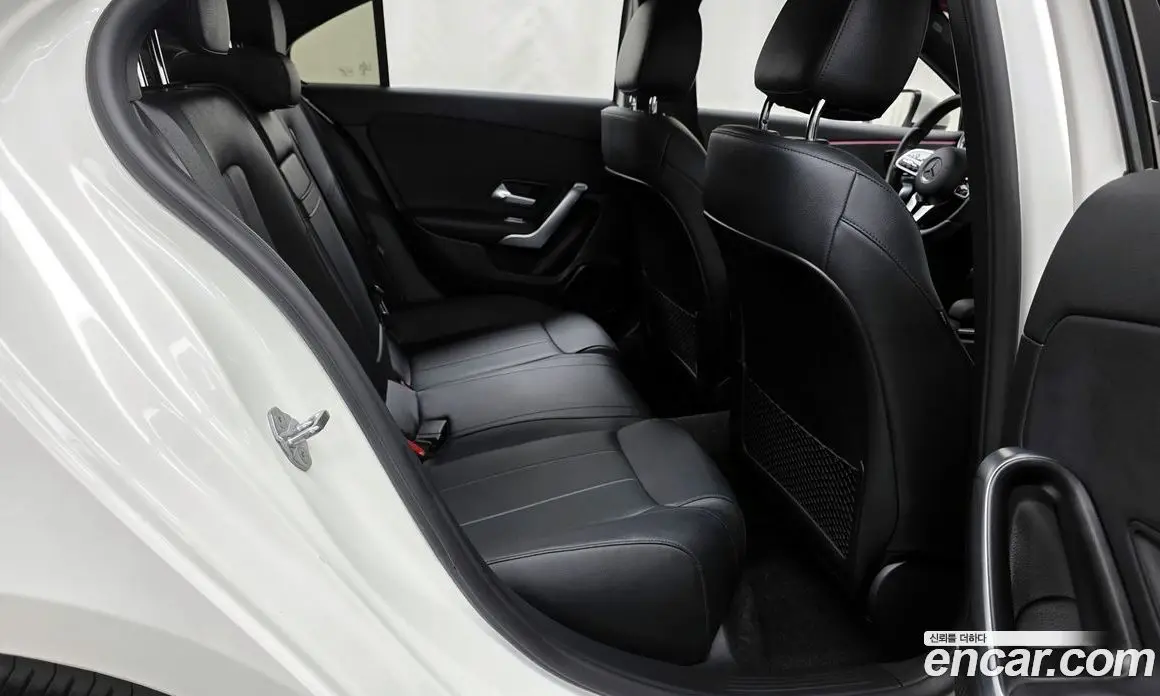 Mercedes-Benz A-Class 2022 2.0 автомат (гидро), фото 12 Mercedes-Benz A-Class 2022 2.0 автомат (гидро), фото 12