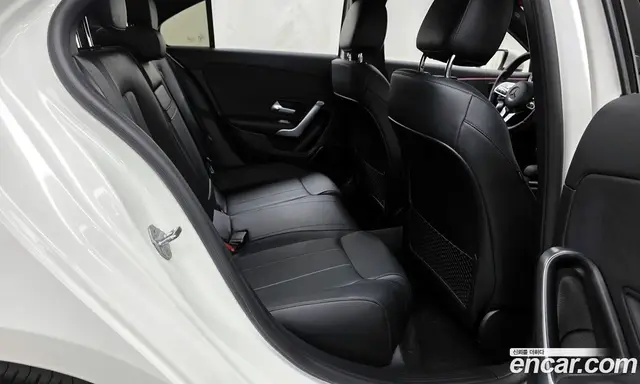 Mercedes-Benz A-Class 2022 2.0 автомат (гидро), миниатюра 12