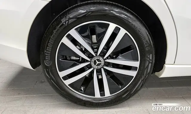 Mercedes-Benz A-Class 2022 2.0 автомат (гидро), миниатюра 5 Mercedes-Benz A-Class 2022 2.0 автомат (гидро), миниатюра 5