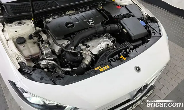 Mercedes-Benz A-Class 2022 2.0 автомат (гидро), миниатюра 6 Mercedes-Benz A-Class 2022 2.0 автомат (гидро), миниатюра 6