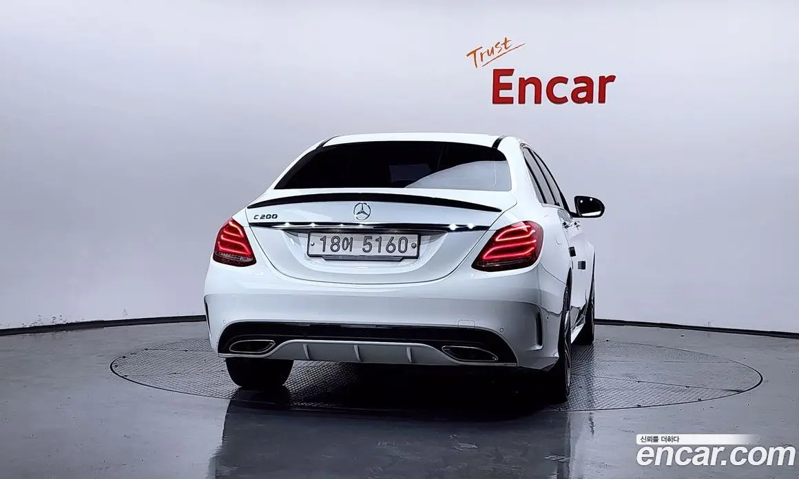 Mercedes-Benz C-Class 2016 2.0 автомат (гидро), фото 4 Mercedes-Benz C-Class 2016 2.0 автомат (гидро), фото 4