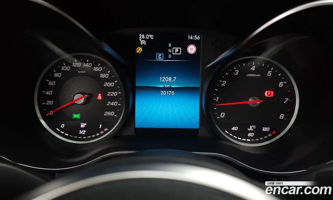 Mercedes-Benz C-Class 2020 2.0 автомат (гидро), фото 11