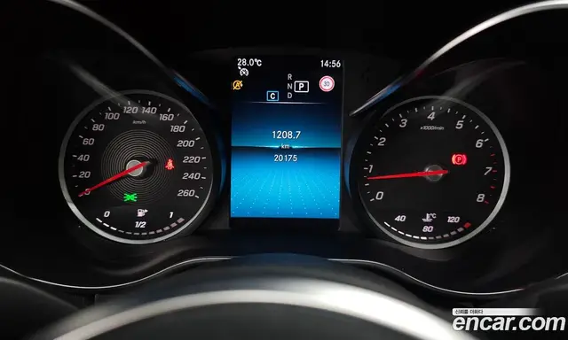 Mercedes-Benz C-Class 2020 2.0 автомат (гидро), миниатюра 11