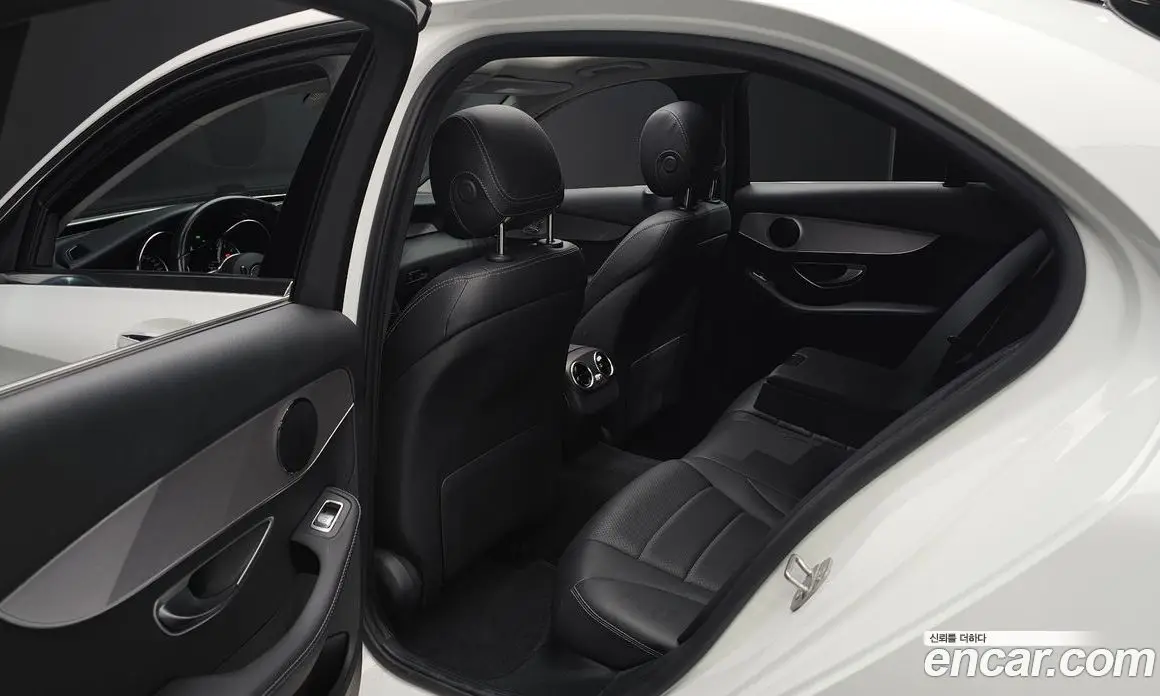 Mercedes-Benz C-Class 2020 2.0 автомат (гидро), фото 18