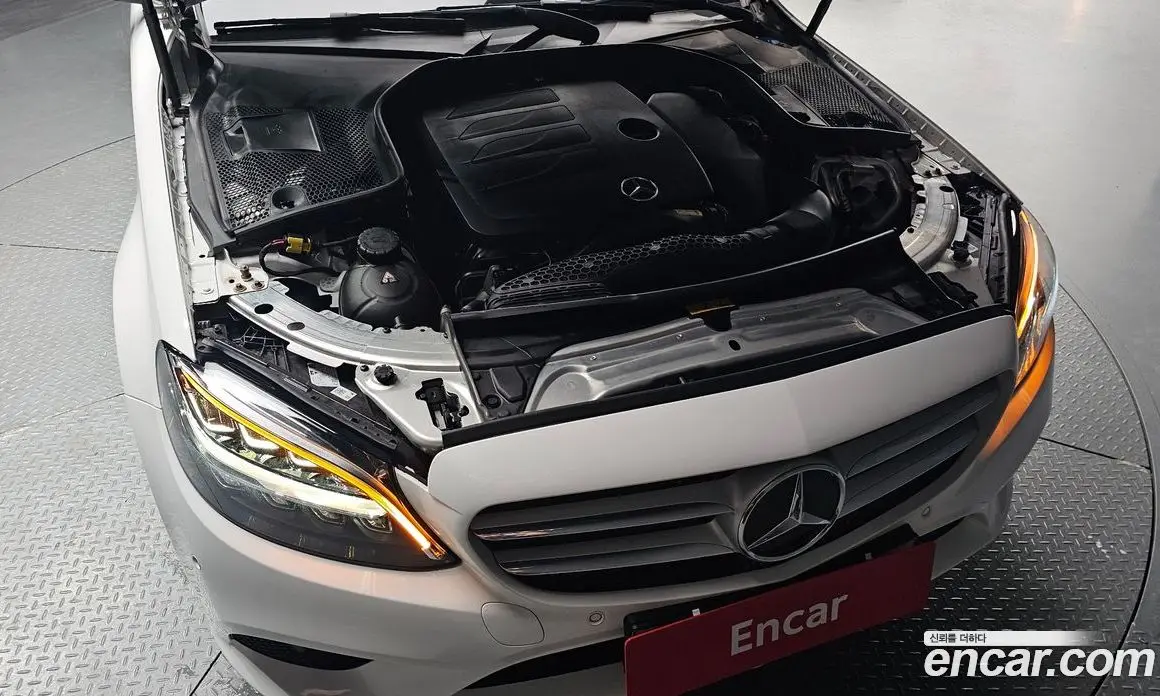 Mercedes-Benz C-Class 2020 2.0 автомат (гидро), фото 6