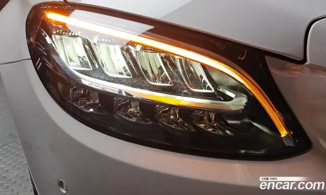 Mercedes-Benz C-Class 2020 2.0 автомат (гидро), миниатюра 8