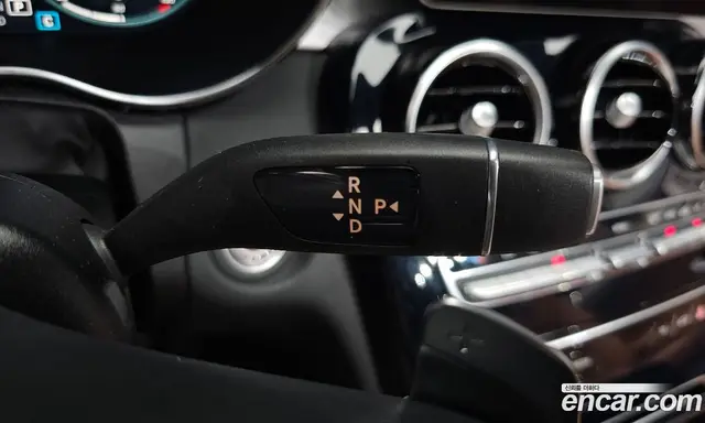 Mercedes-Benz C-Class 2020 2.0 автомат (гидро), миниатюра 11