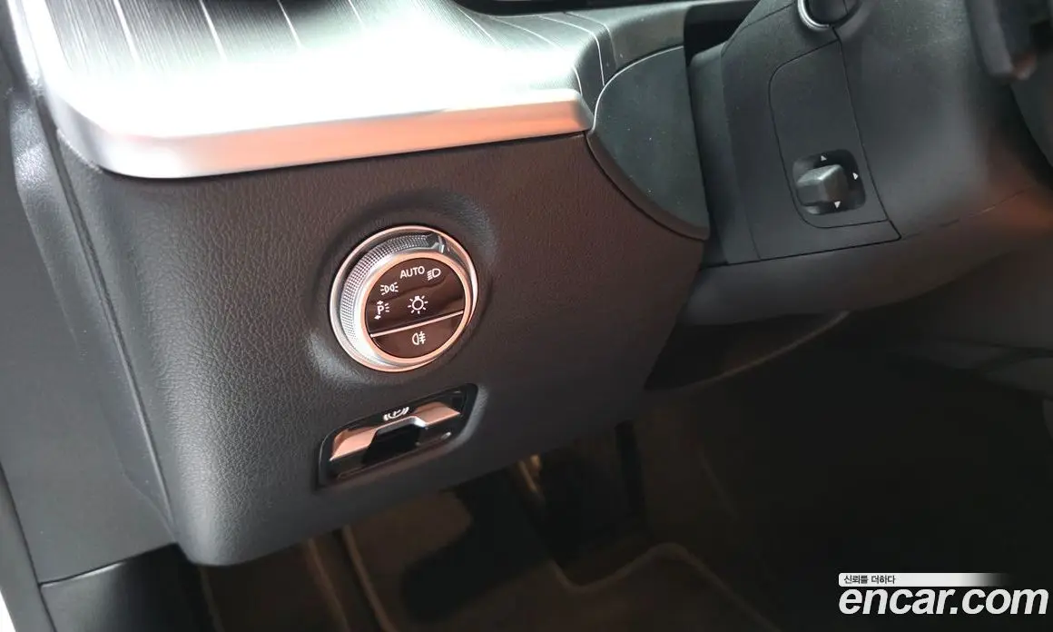 Mercedes-Benz C-Class 2024 2.0 автомат (гидро), фото 24