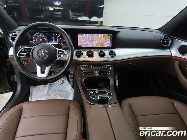 Mercedes-Benz E-Class 2019 2.0 автомат (гидро), миниатюра 7