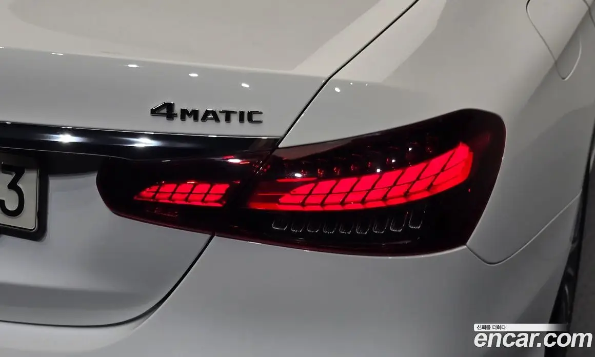 Mercedes-Benz E-Class 2021 2.0 автомат (гидро), фото 9