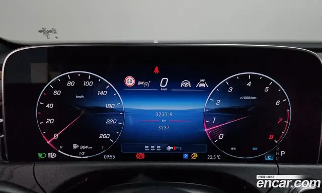 Mercedes-Benz E-Class 2025 2.0 автомат (гидро), миниатюра 11
