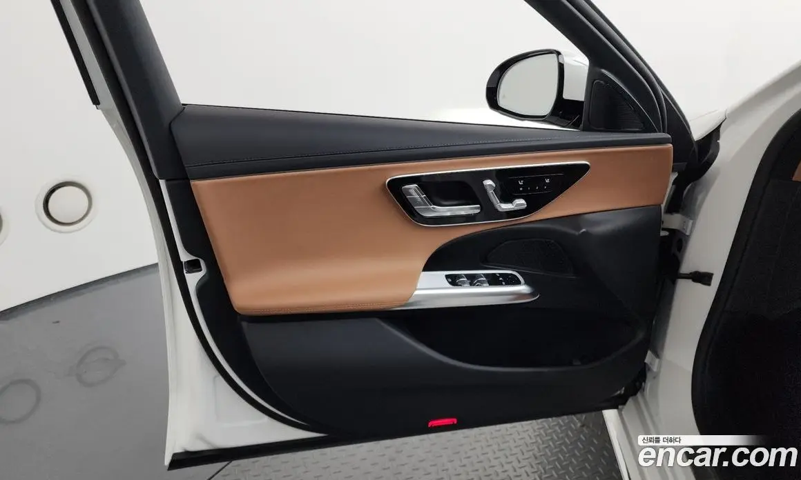Mercedes-Benz E-Class 2025 2.0 автомат (гидро), фото 14
