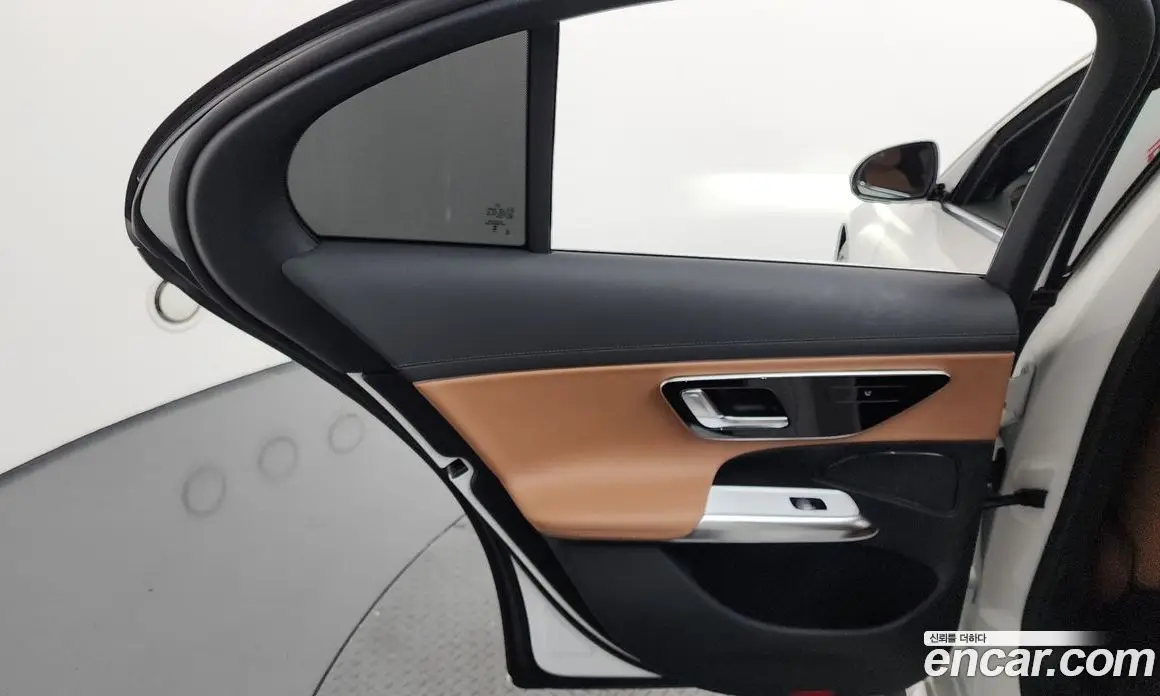 Mercedes-Benz E-Class 2025 2.0 автомат (гидро), фото 15