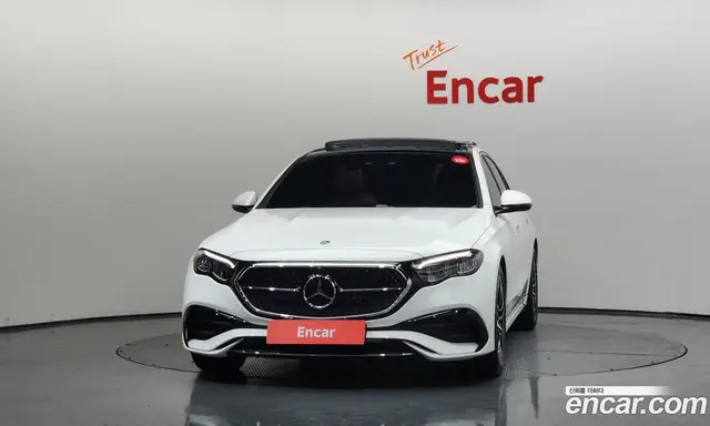 Mercedes-Benz E-Class 2025 2.0 автомат (гидро), миниатюра 3