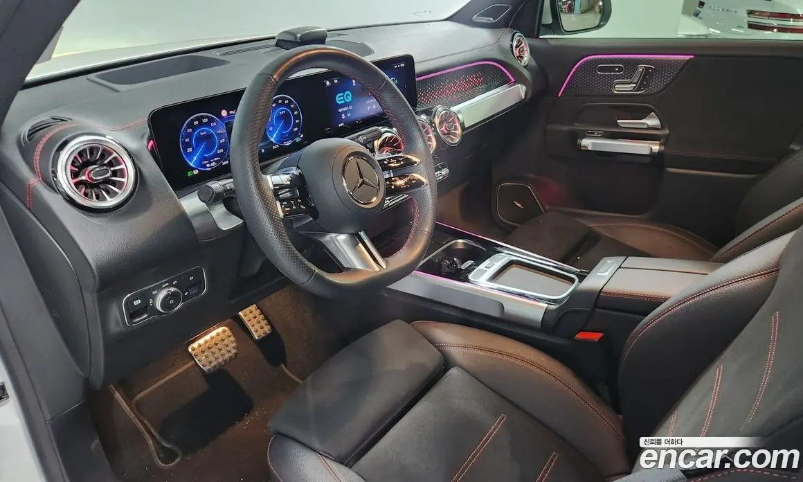 Mercedes-Benz EQB 2024 0.2 автомат (гидро), фото 7