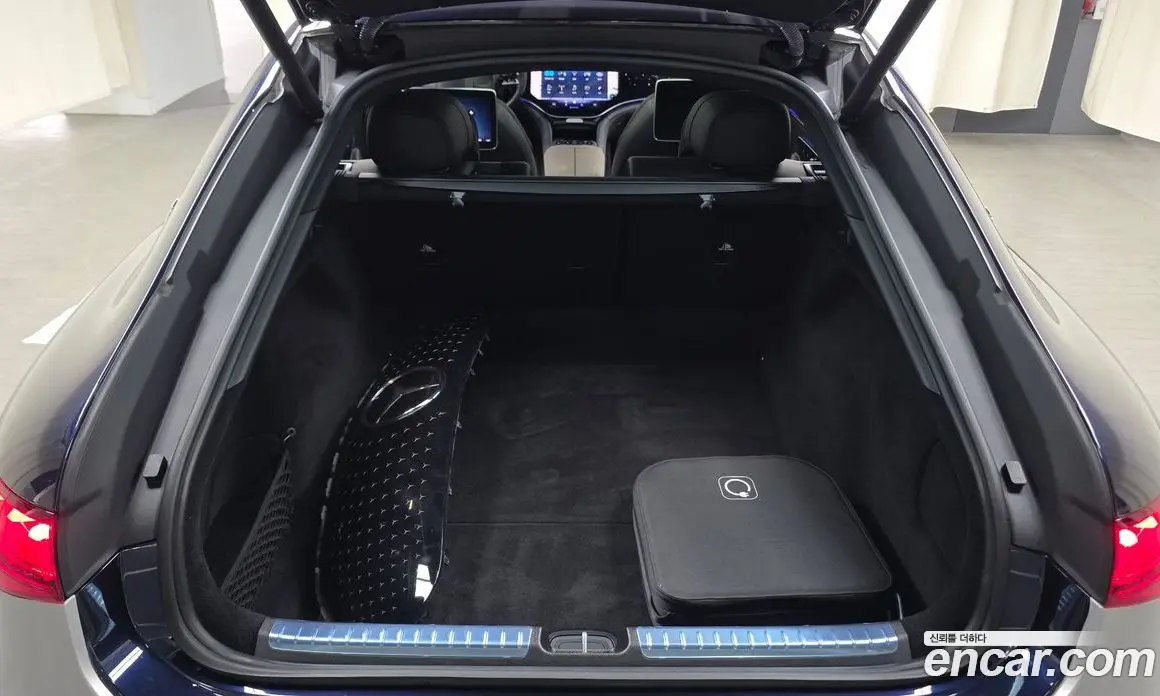 Mercedes-Benz EQS 2023 0.3 автомат (гидро), фото 26
