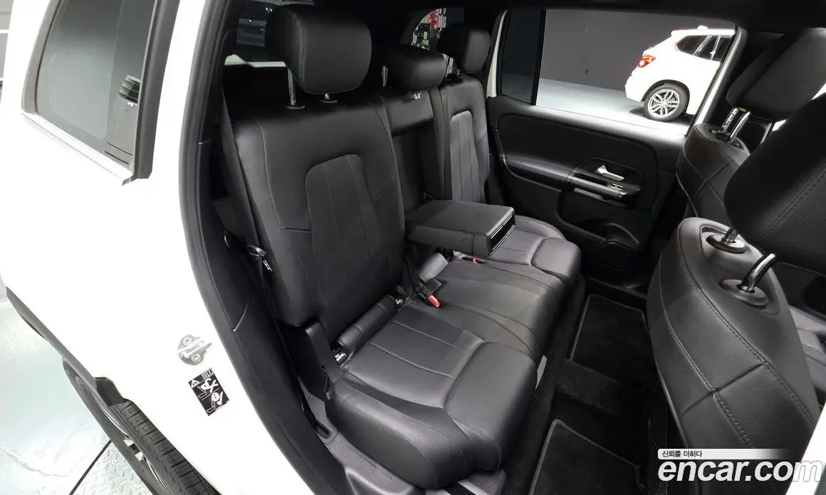 Mercedes-Benz GLB-Class 2021 1.9 автомат (гидро), фото 16