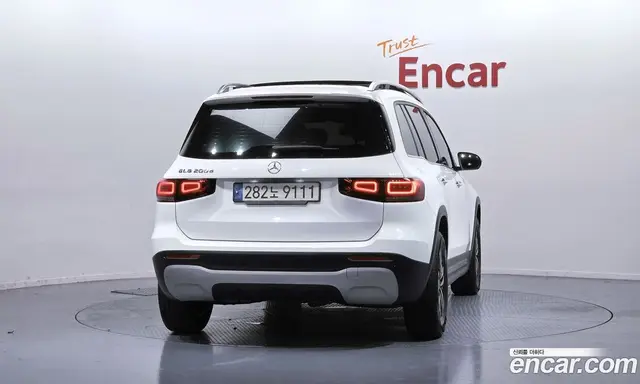 Mercedes-Benz GLB-Class 2021 1.9 автомат (гидро), миниатюра 4