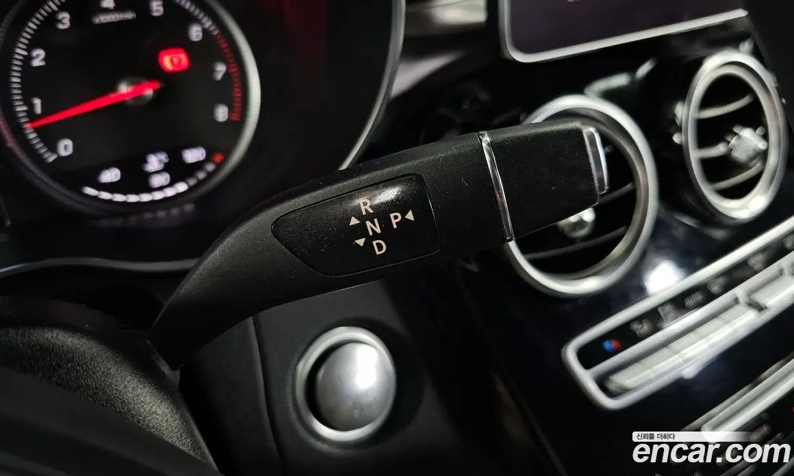 Mercedes-Benz GLC-Class 2019 2.0 автомат (гидро), фото 9